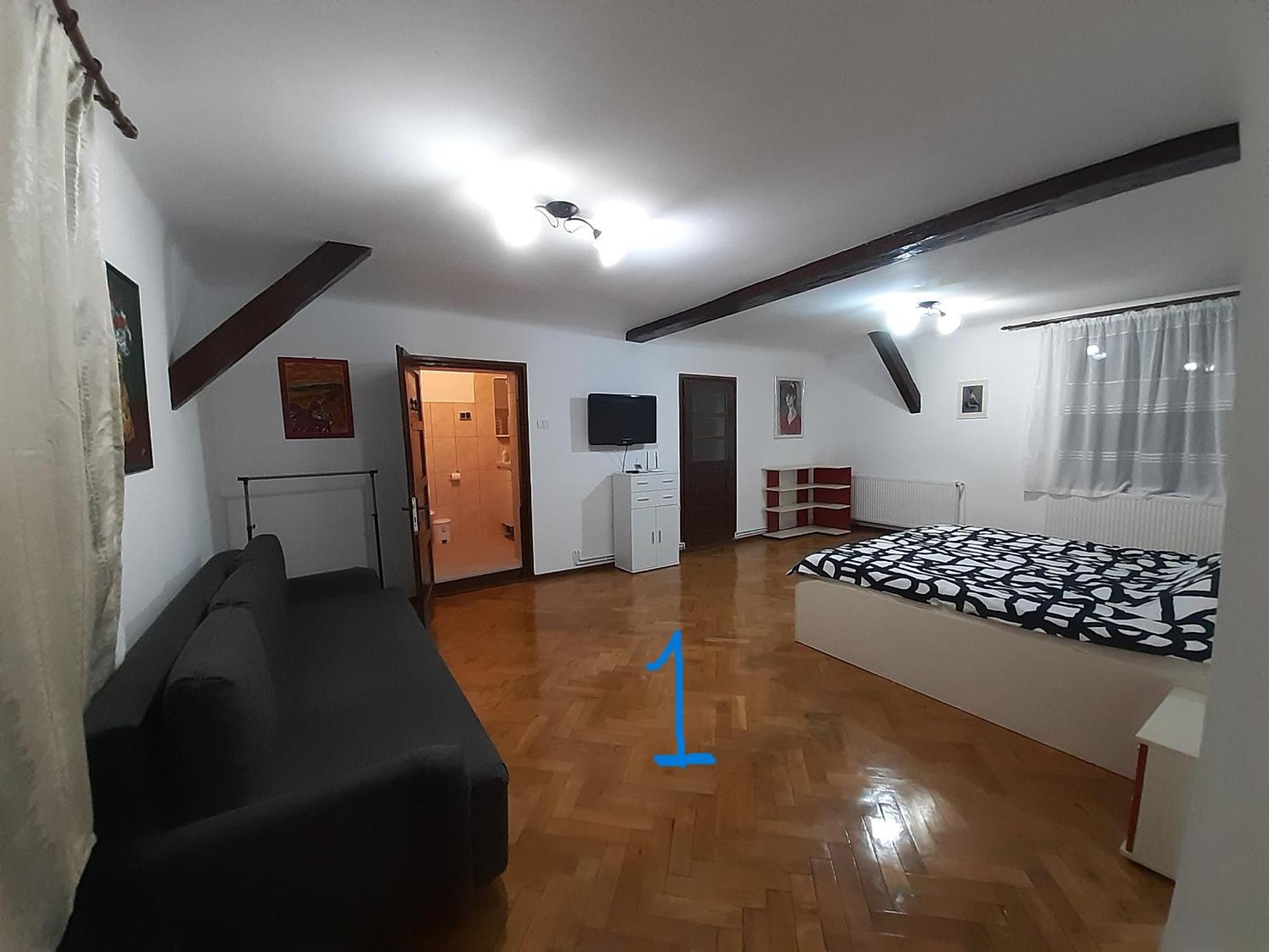 Old Town Studio Brasov Bagian luar foto