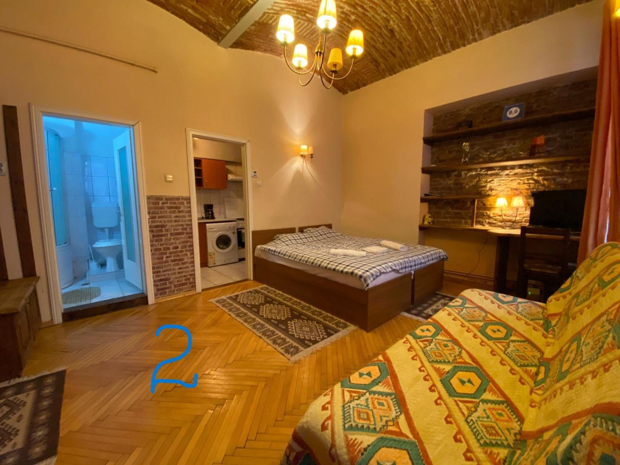 Old Town Studio Brasov Bagian luar foto